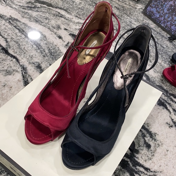 Satin open toe heels - Picture 6 of 6